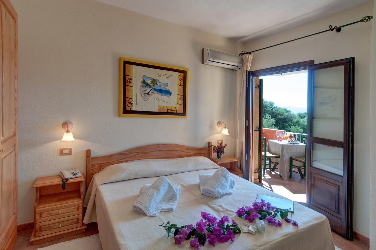 I Ginepri Hotel Cala Gonone Bagian luar foto